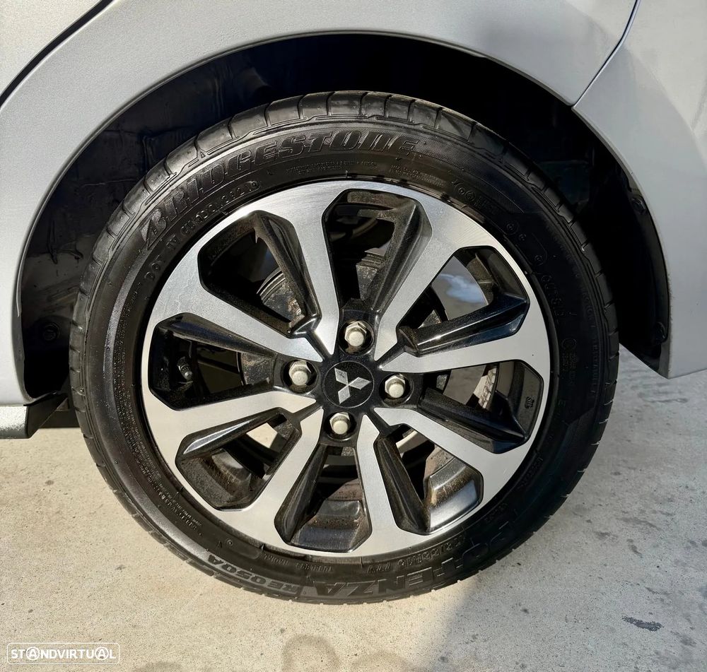 Mitsubishi Space Star 1.2 Intense - 12