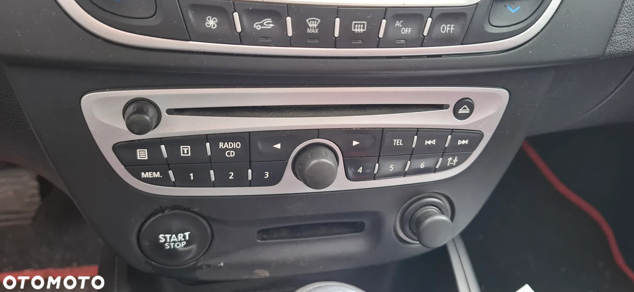 Renault MEGANE III Coupe 1,4 b  kod silnika H4J 700 na części - 23