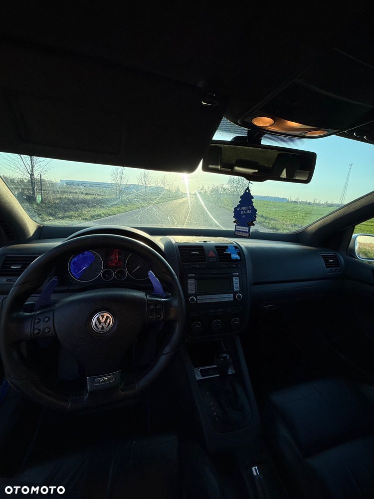 Volkswagen Golf R32 DSG - 8