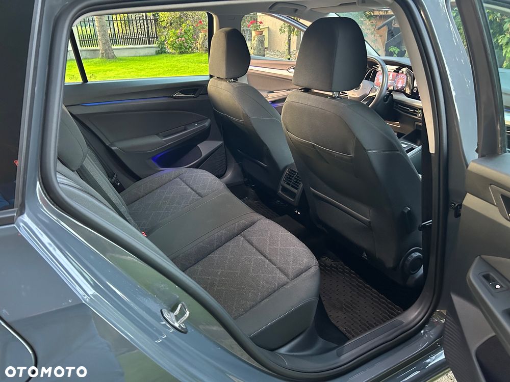 Volkswagen Golf 1.5 eTSI OPF DSG Life - 15