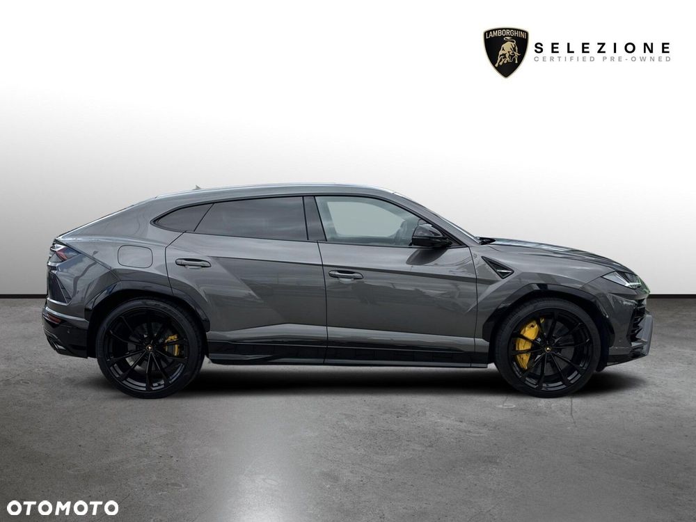 Lamborghini Urus - 3