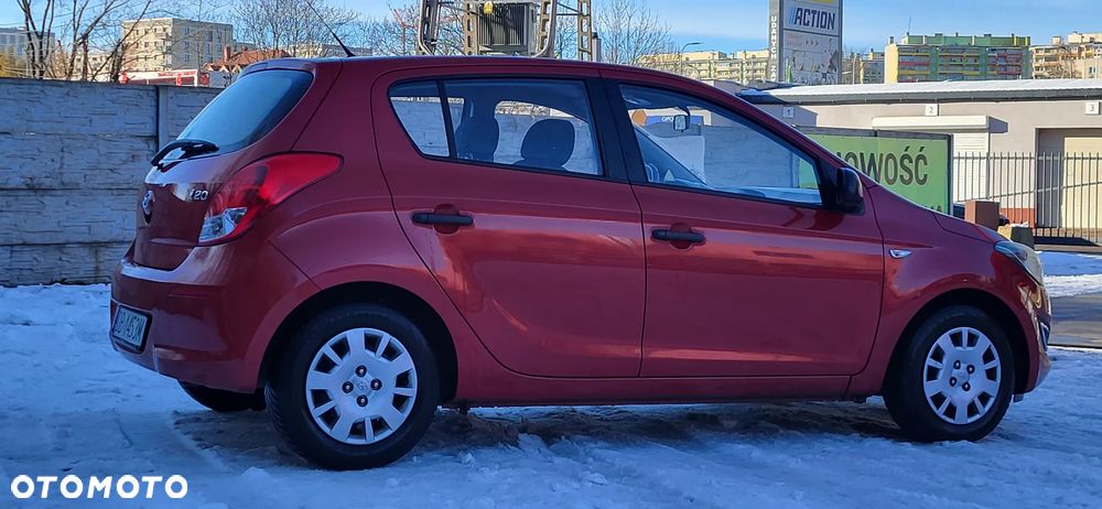 Hyundai i20 1.2 Trend - 11