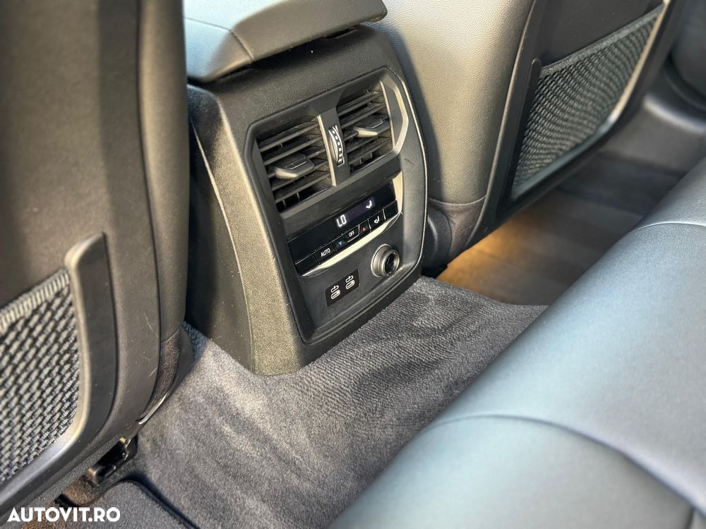BMW Seria 3 320i AT - 5
