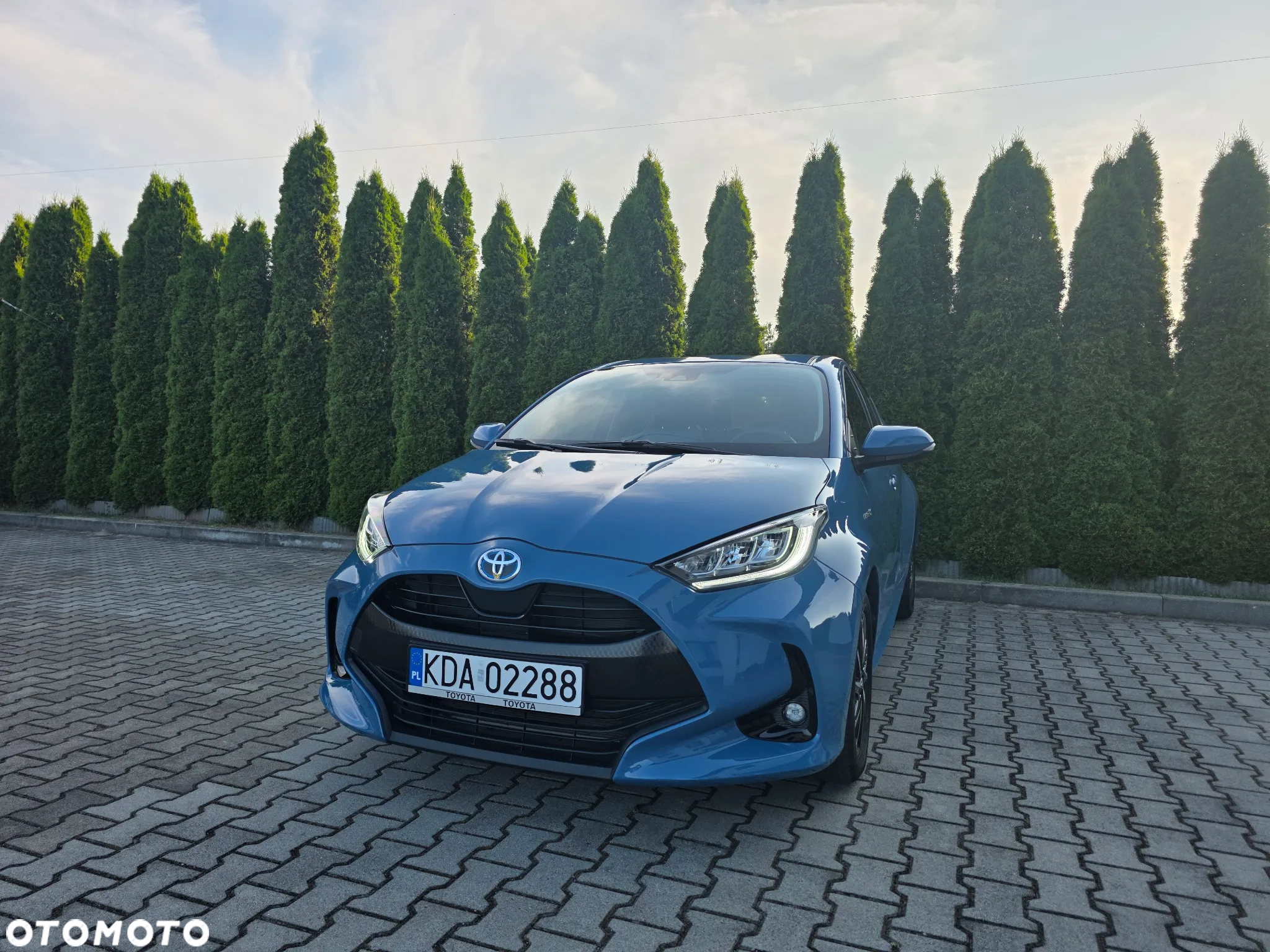 Toyota Yaris Hybrid 1.5 VVT-i Team Deutschland - 19