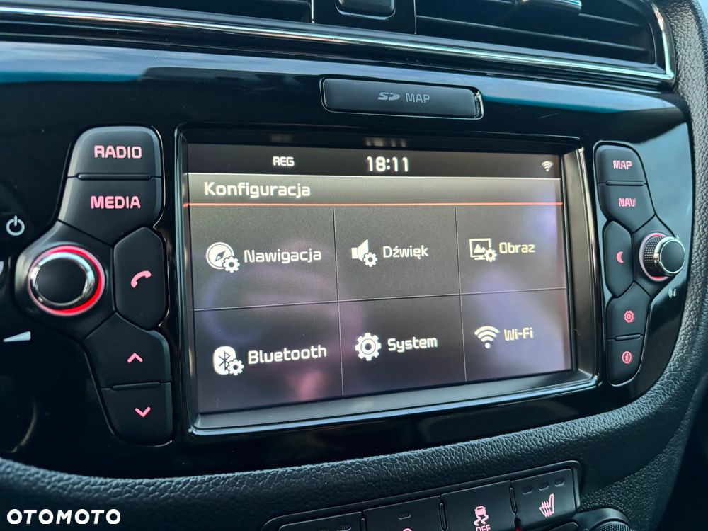 Kia Ceed 1.6 CRDi 136 ISG Platinum Edition - 23