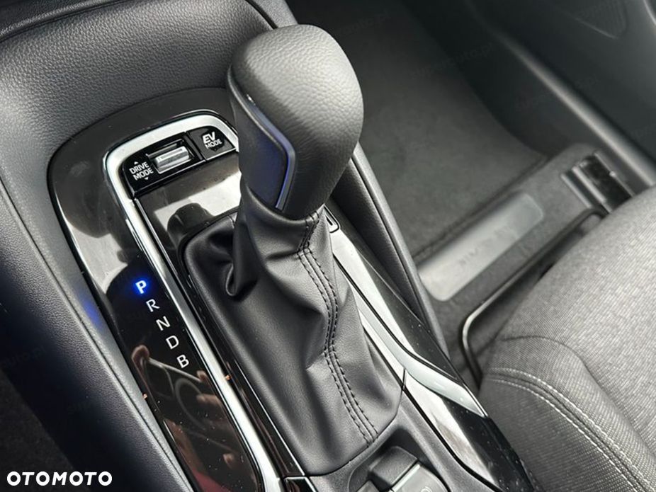Toyota Corolla 1.8 Hybrid Comfort - 9