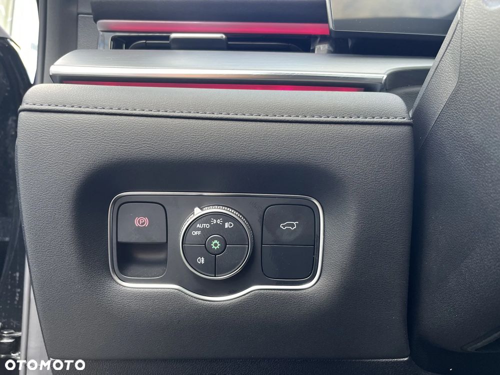 Chery Tiggo 8 1.6 T-GDI Prestige DCT - 26