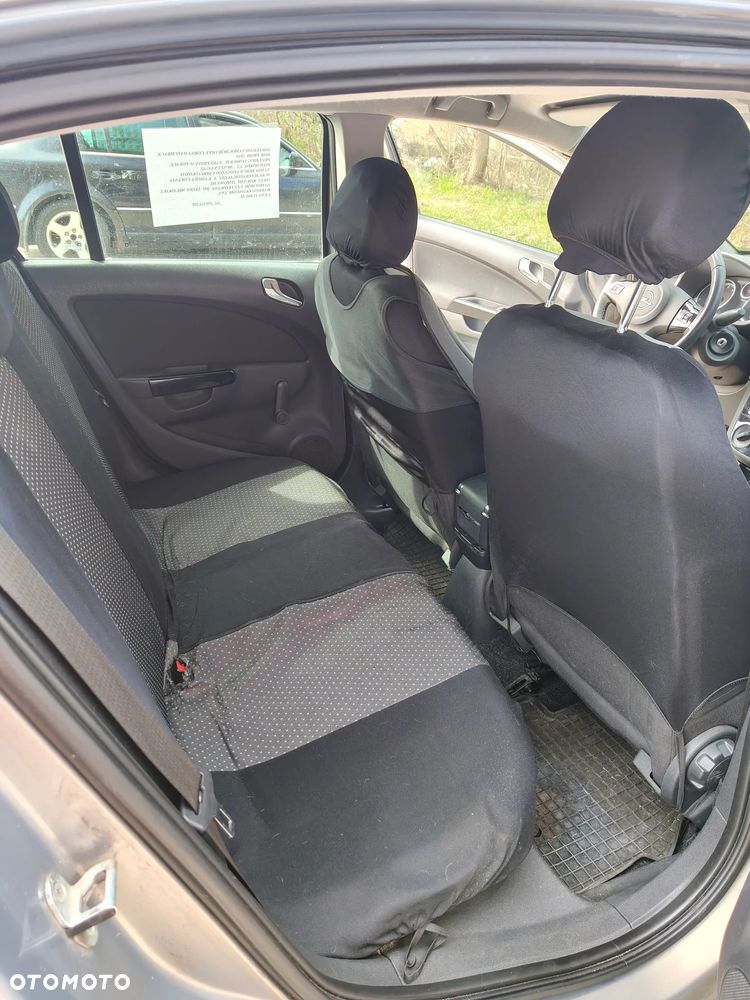 Opel Corsa 1.2 16V Enjoy - 19