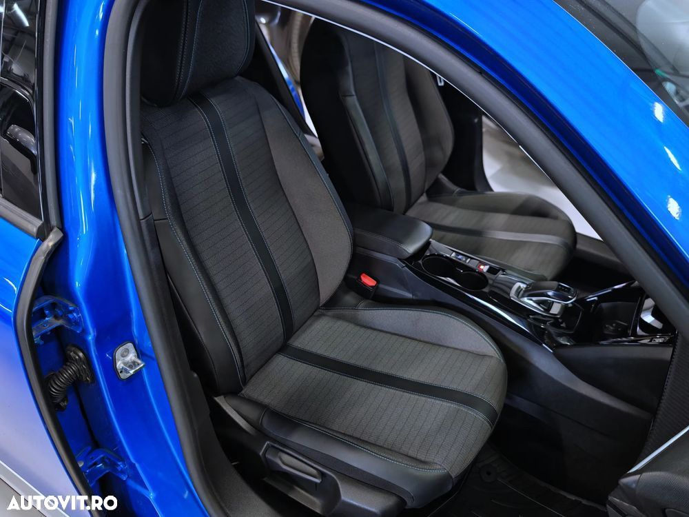 Peugeot 2008 PureTech 130 EAT8 Allure - 10