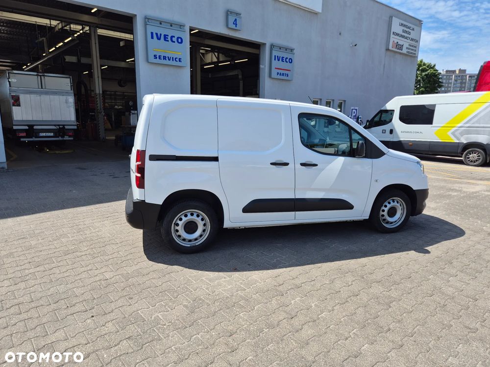 Toyota PROACE CITY L1H1 - 11