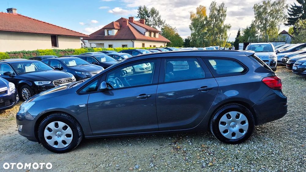 Opel Astra 1.4 Turbo Exklusiv - 24
