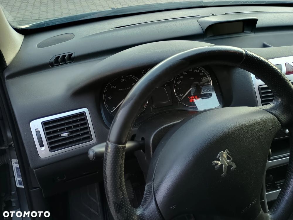Peugeot 307 1.6 HDi - 13