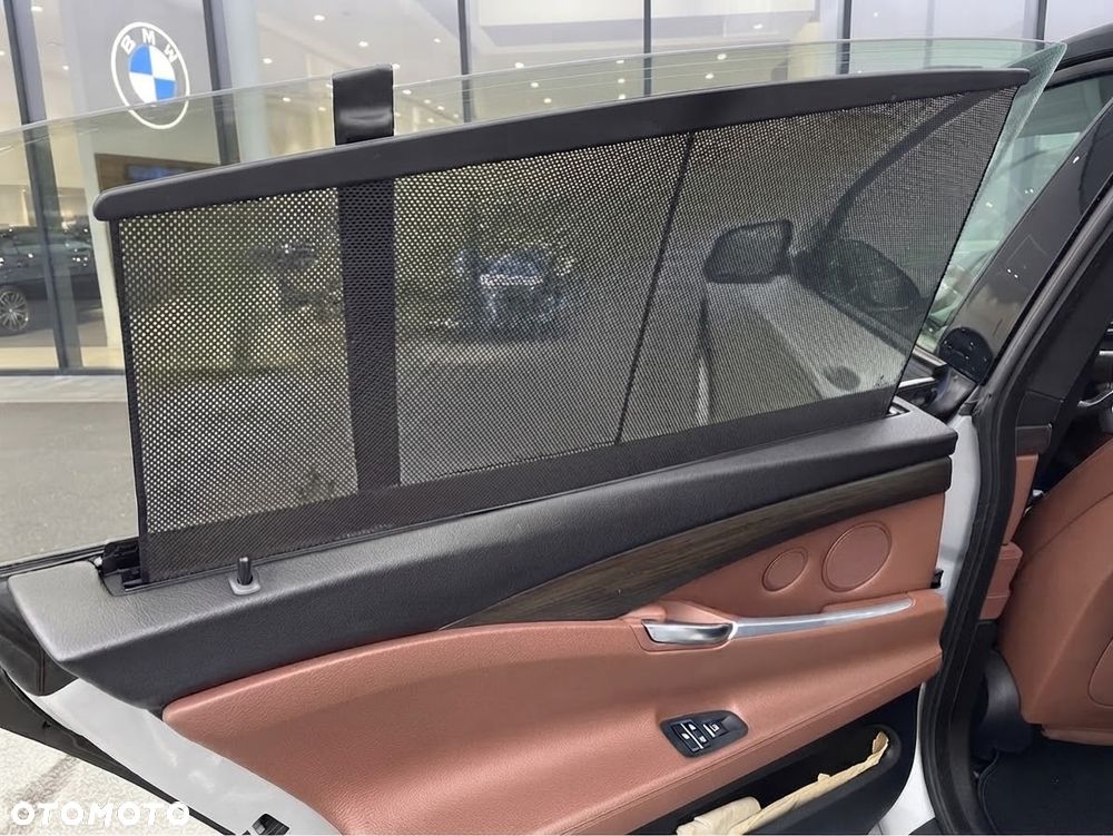 BMW Seria 5 535i xDrive - 8