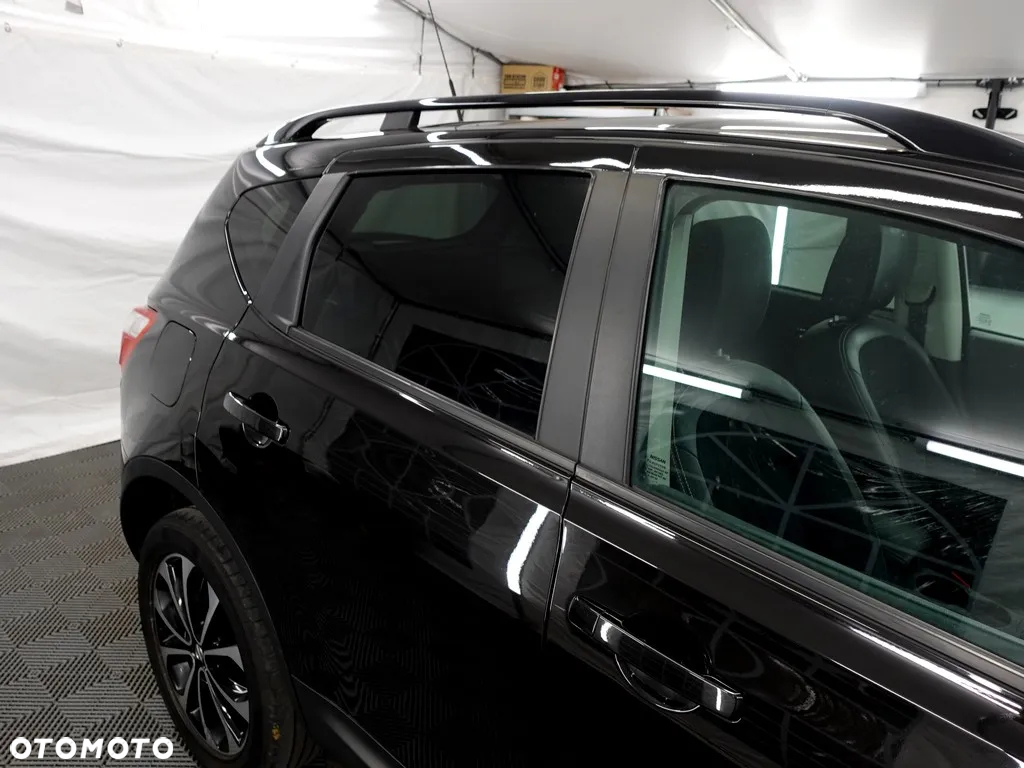 Nissan Qashqai 2.0 I-Way CVT - 28