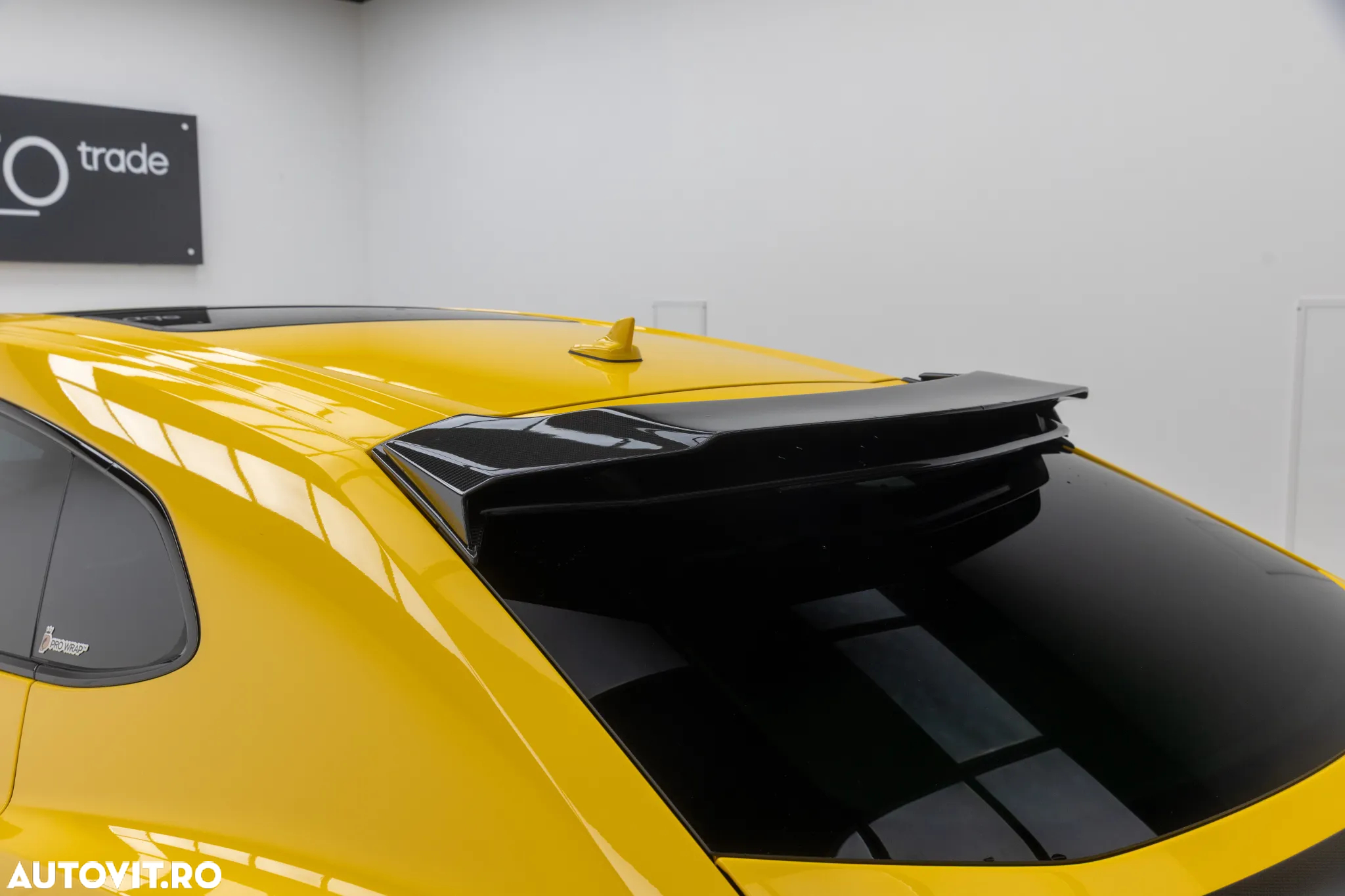 Lamborghini URUS - 7