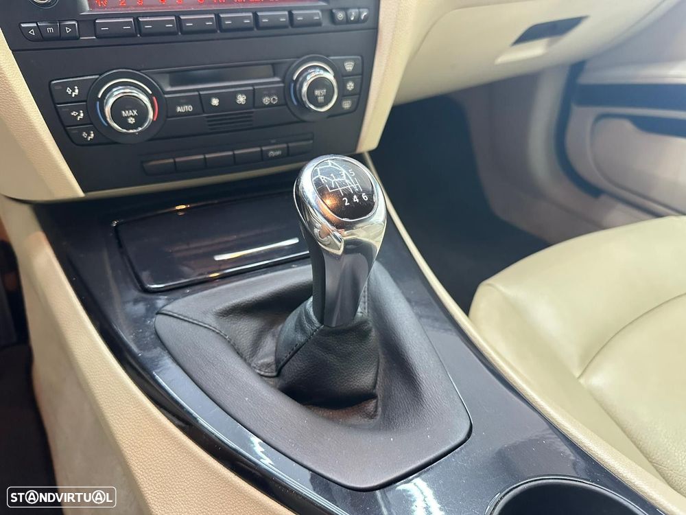 BMW 320 d Cabrio - 23
