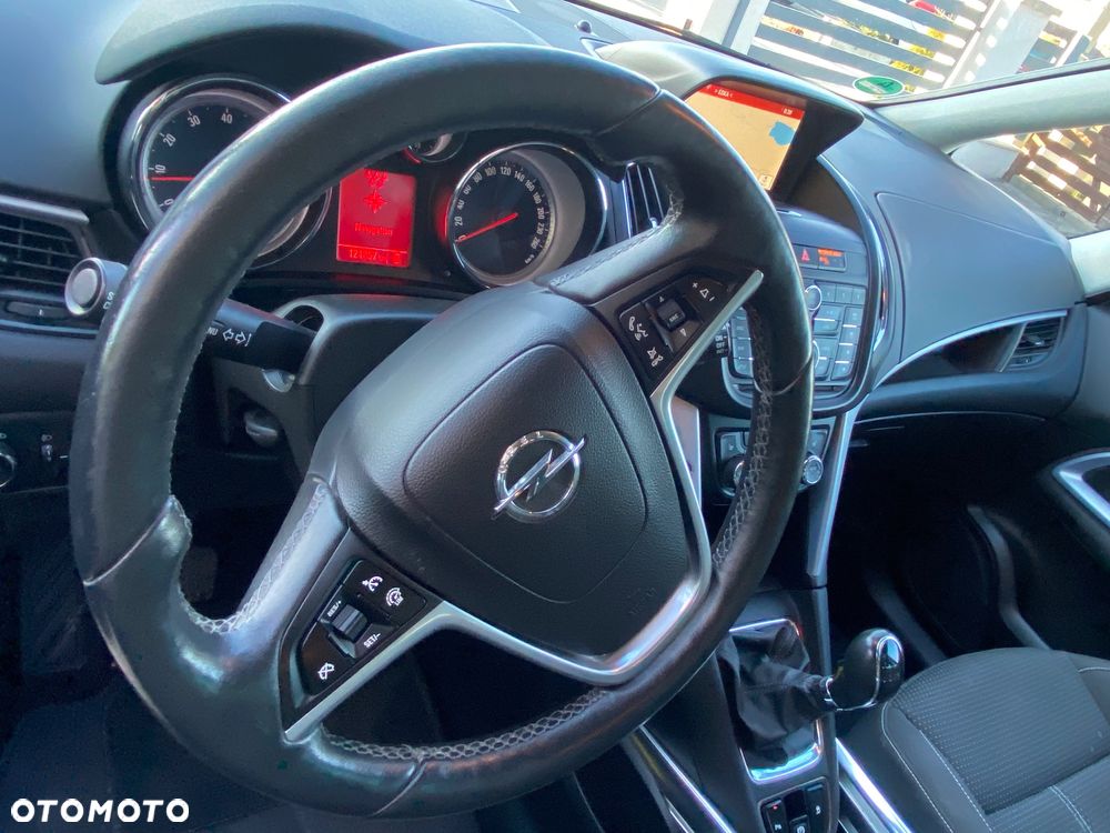 Opel Zafira Tourer 1.4 Turbo drive - 25