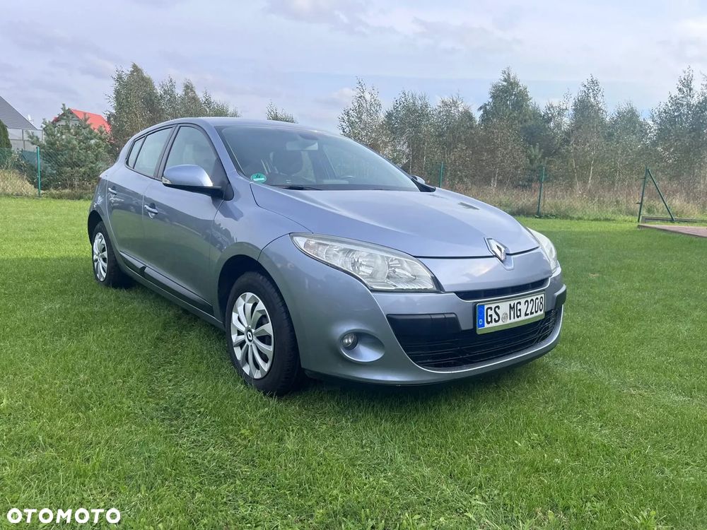 Renault Megane 1.6 16V 110 Authentique - 3