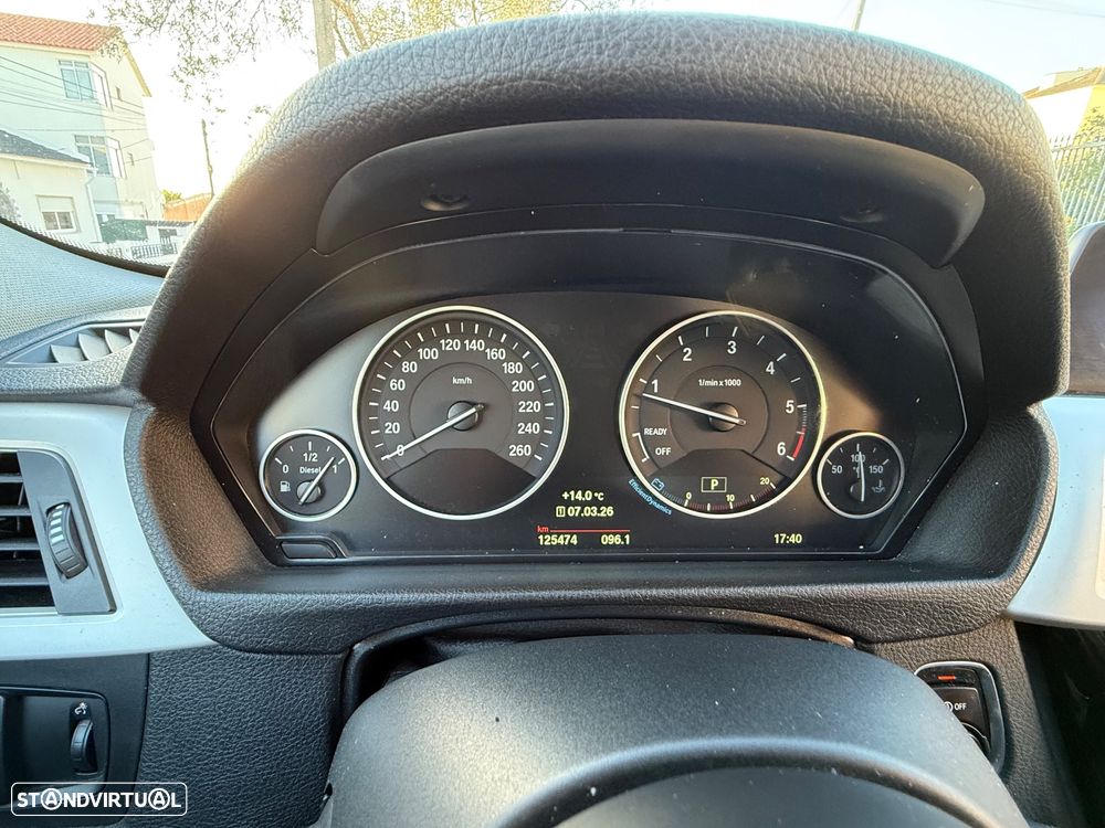 BMW 318 d Aut. Luxury Line - 16