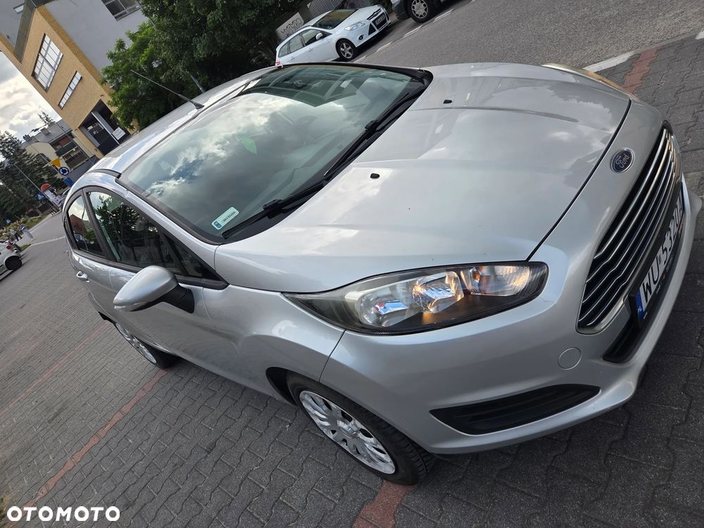 Ford Fiesta - 2
