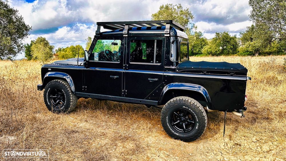 Land Rover Defender 110 Crew Cab SE - 5