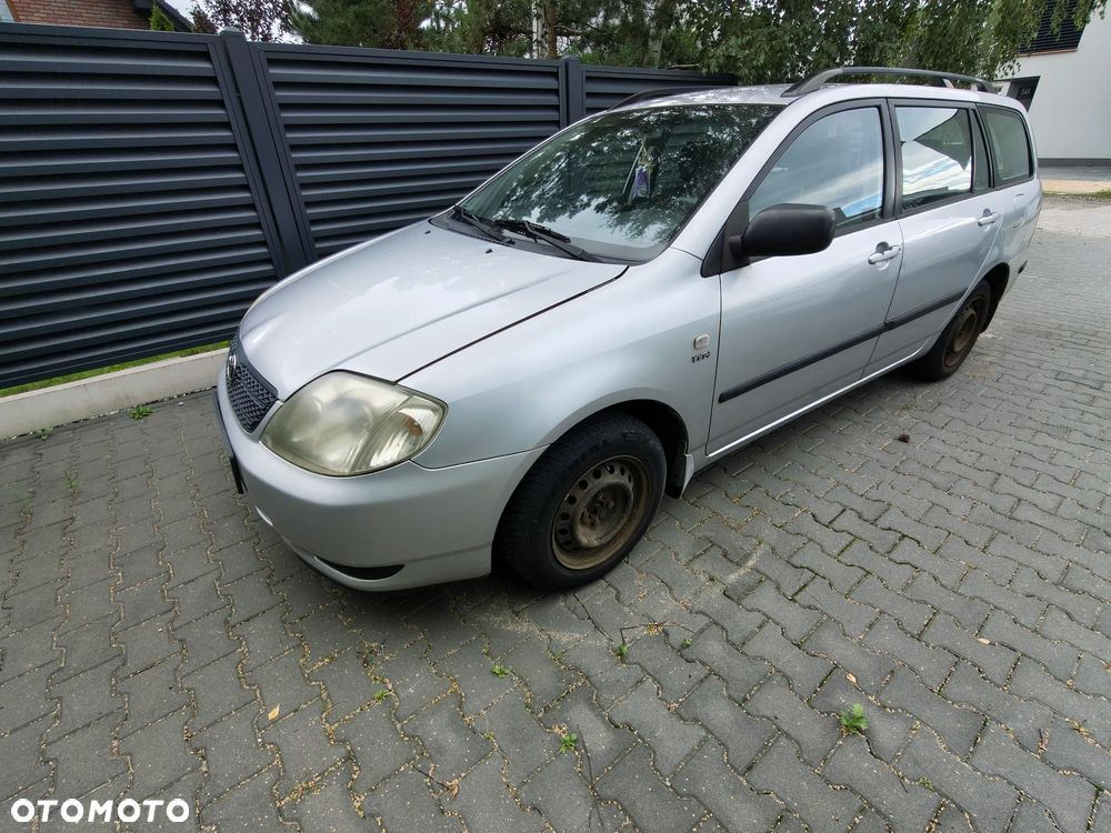 Toyota Corolla - 5