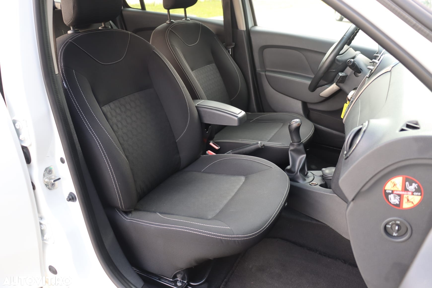 Dacia Logan Stepway MCV 0.9 TCe Prestige - 8