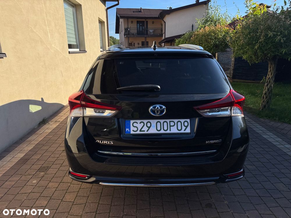 Toyota Auris - 5