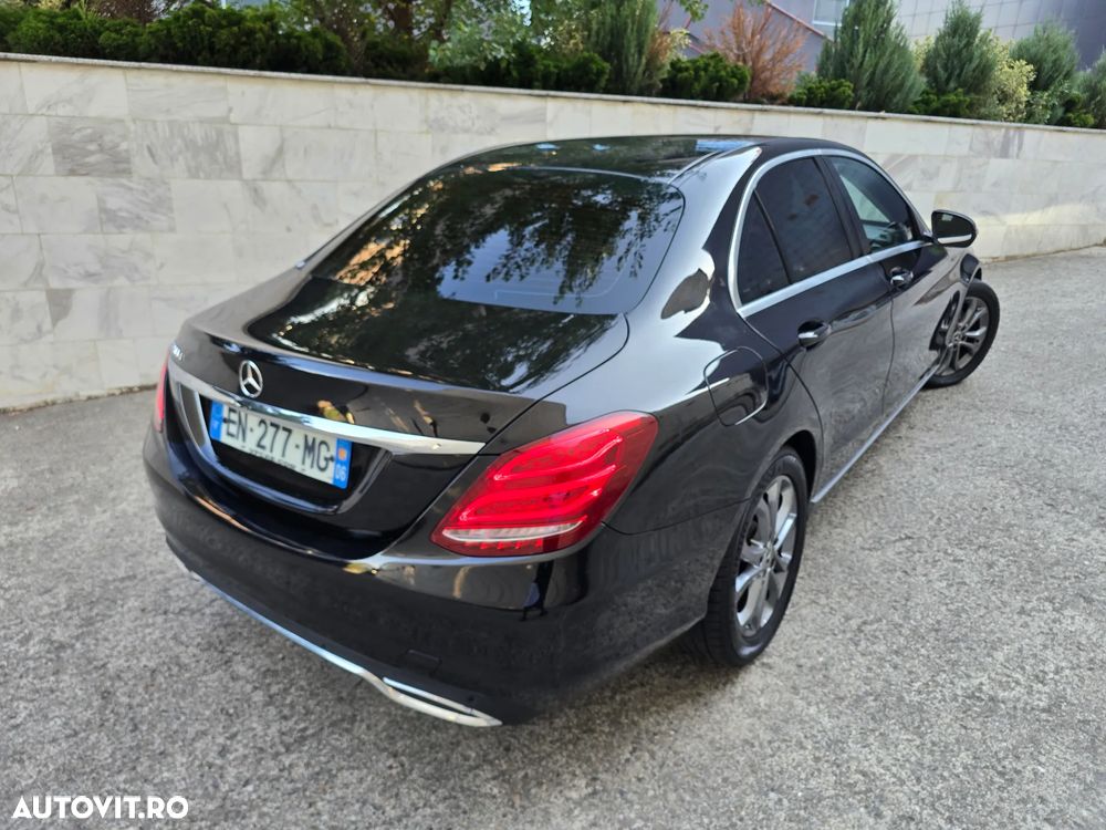 Mercedes-Benz C - 6