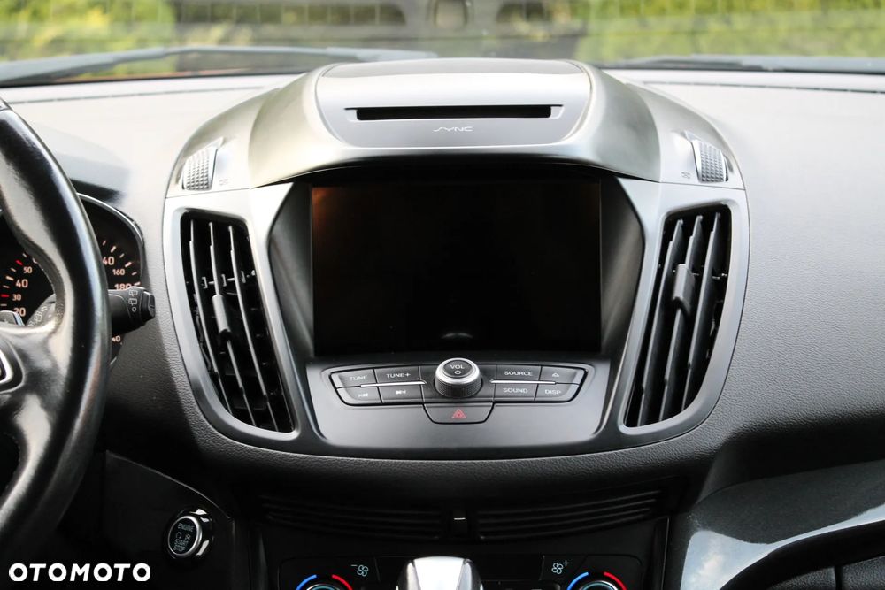 Ford Kuga - 29