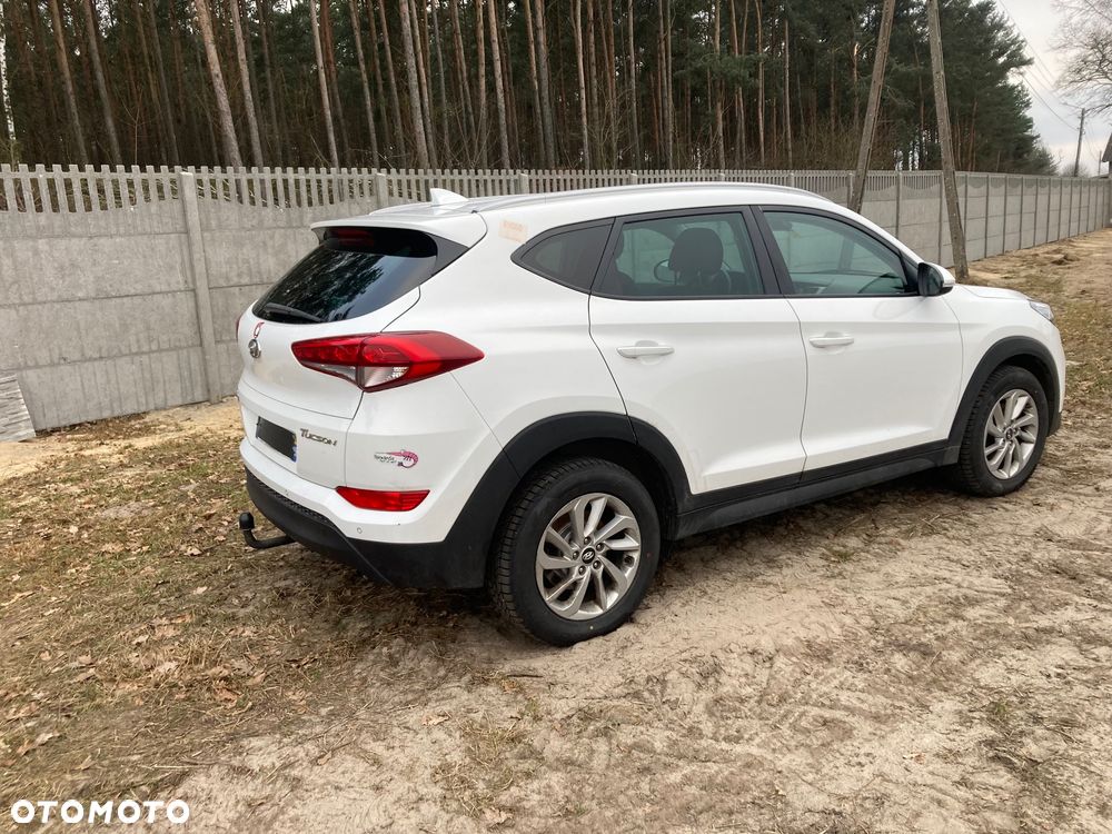 Hyundai Tucson blue 1.7 CRDi 2WD Style - 5