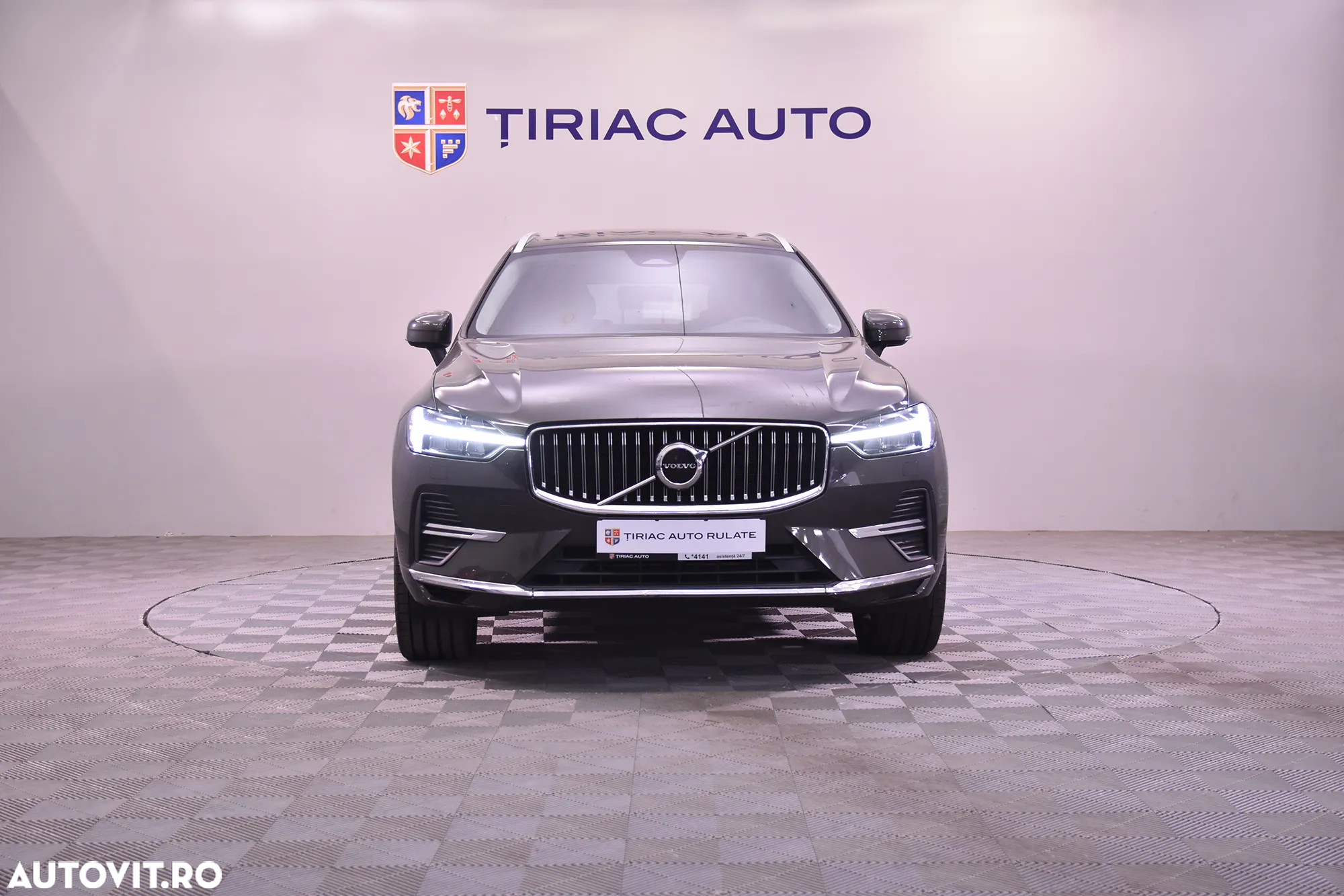 Volvo XC 60 T8 AWD Recharge Core - 8