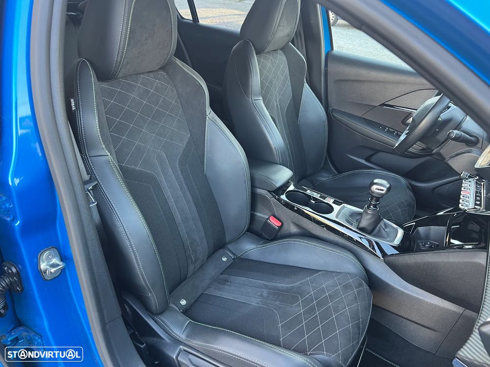 Peugeot 208 PureTech 100 GT - 25