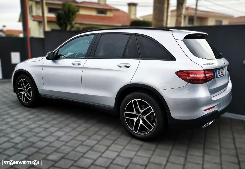 Mercedes-Benz GLC 250 d 4Matic 9G-TRONIC AMG Line - 4