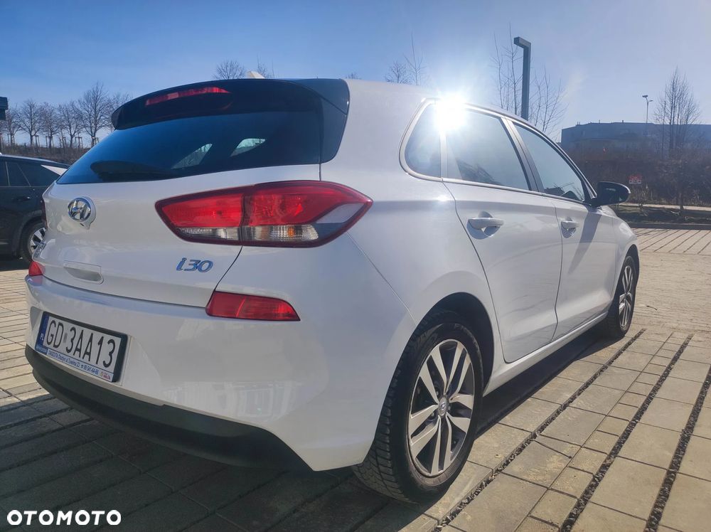 Hyundai i30 1.4 GET - 11