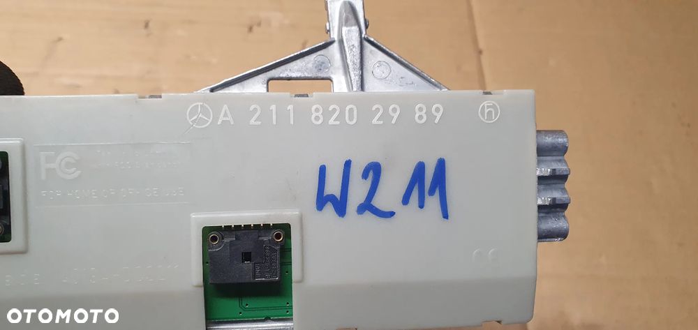 Wzmacniacz anteny moduł Mercedes W211 A2118202989 - 7