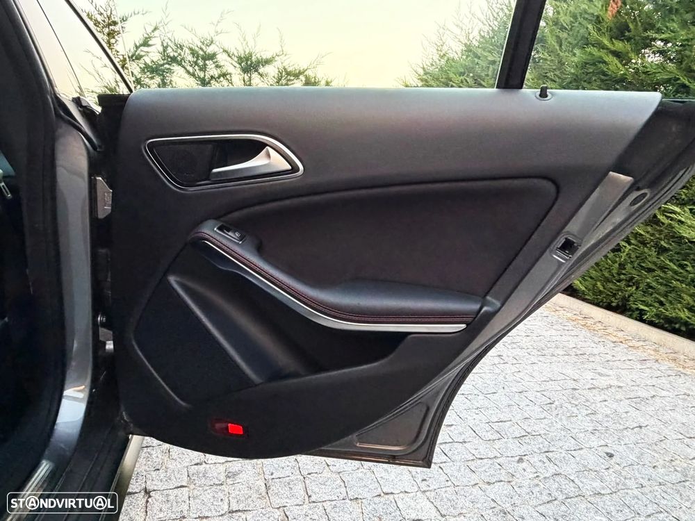 Mercedes-Benz CLA 220 (CDI) d 7G-DCT AMG Line - 26
