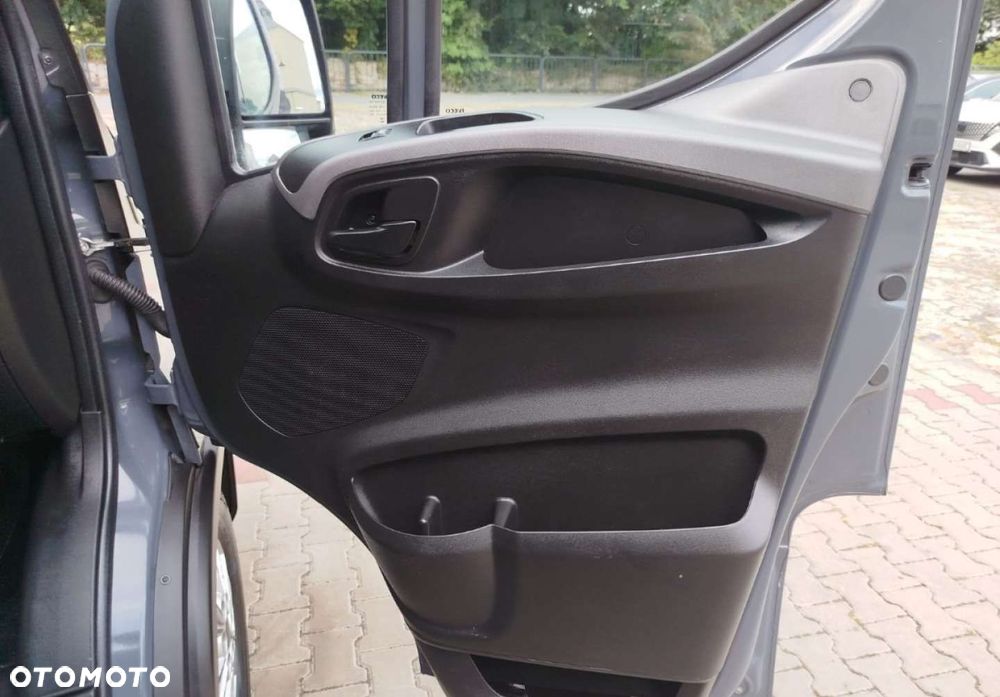 Iveco Daily 35S18 - 19
