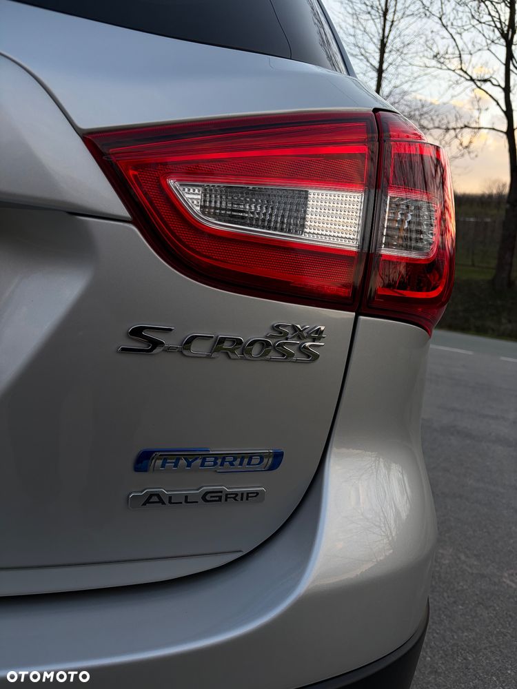 Suzuki SX4 S-Cross 1.4 SHVS Premium 4WD - 22
