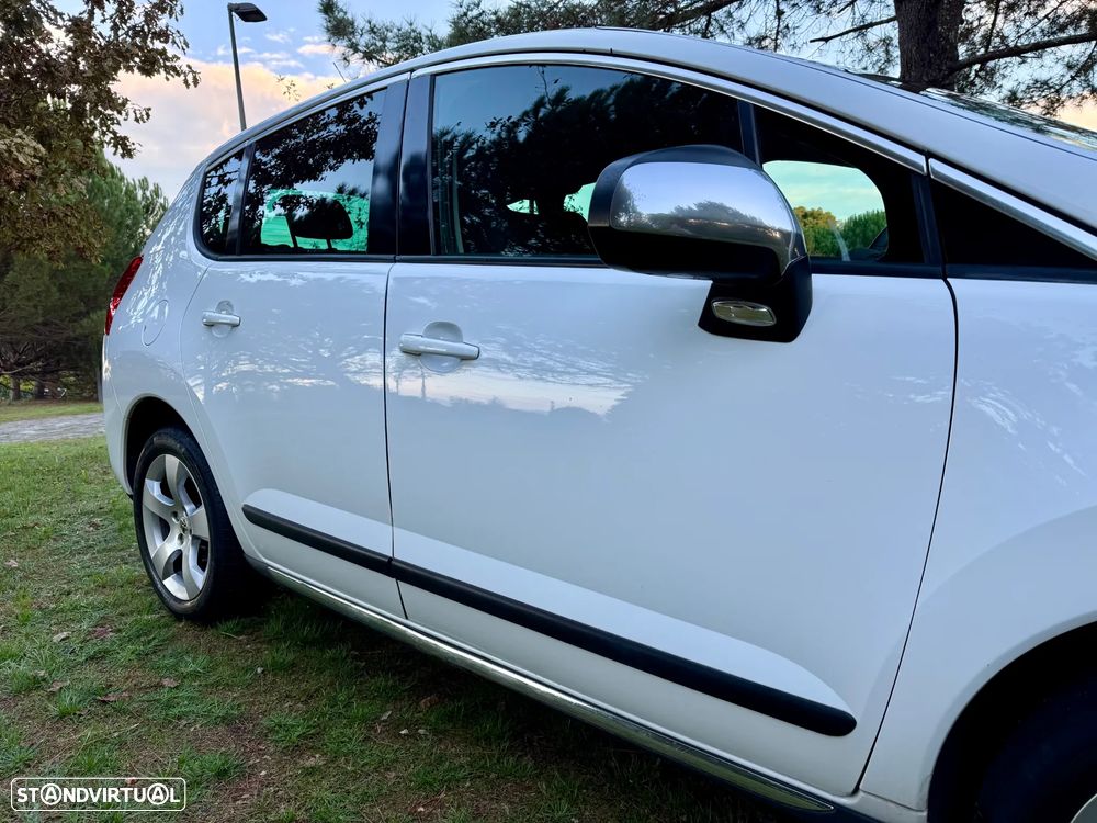 Peugeot 3008 1.6 e-HDi Allure CMP6 - 10