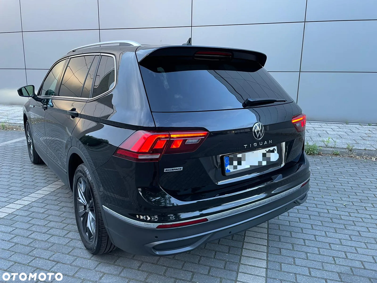 Volkswagen Tiguan 2.0 TSI 4Motion DSG OPF Comfortline - 4