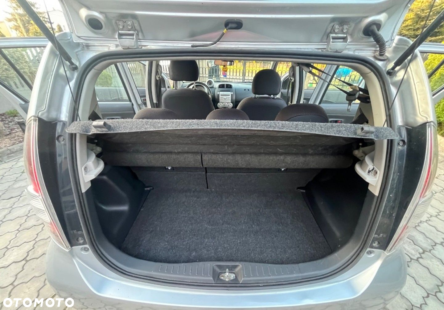 Daihatsu Sirion - 22