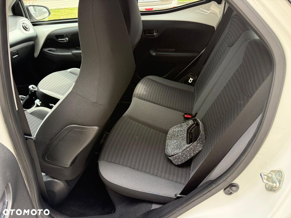 Toyota Aygo - 25
