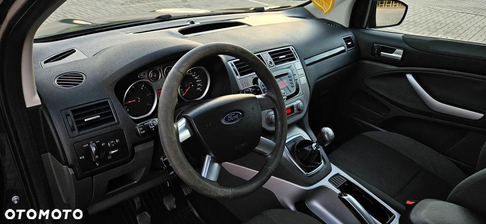 Ford Kuga 2.0 TDCi 2x4 Trend - 6