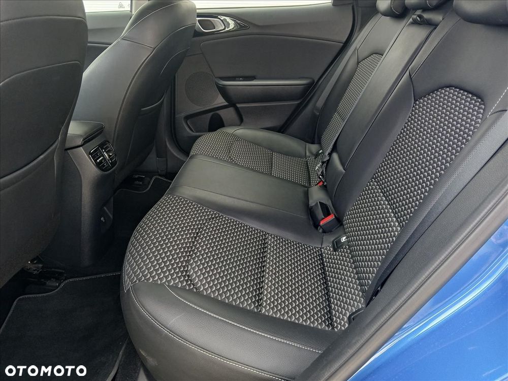 Kia XCeed 1.5 T-GDI M DCT - 9