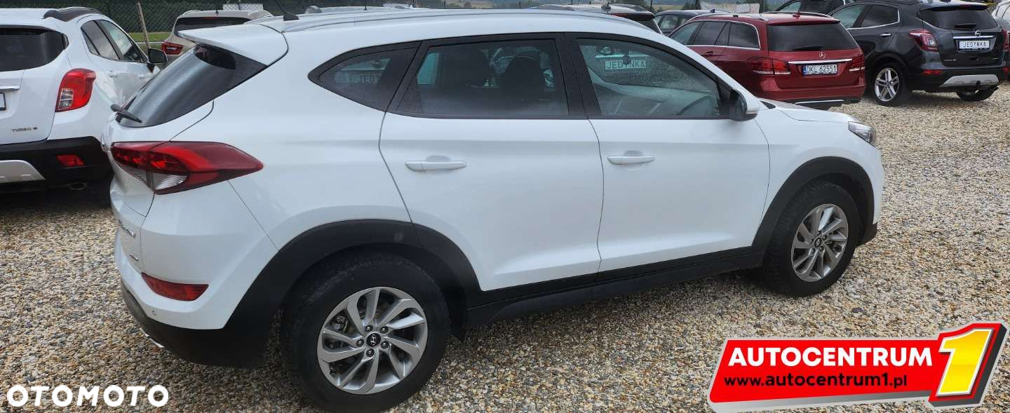 Hyundai Tucson - 16