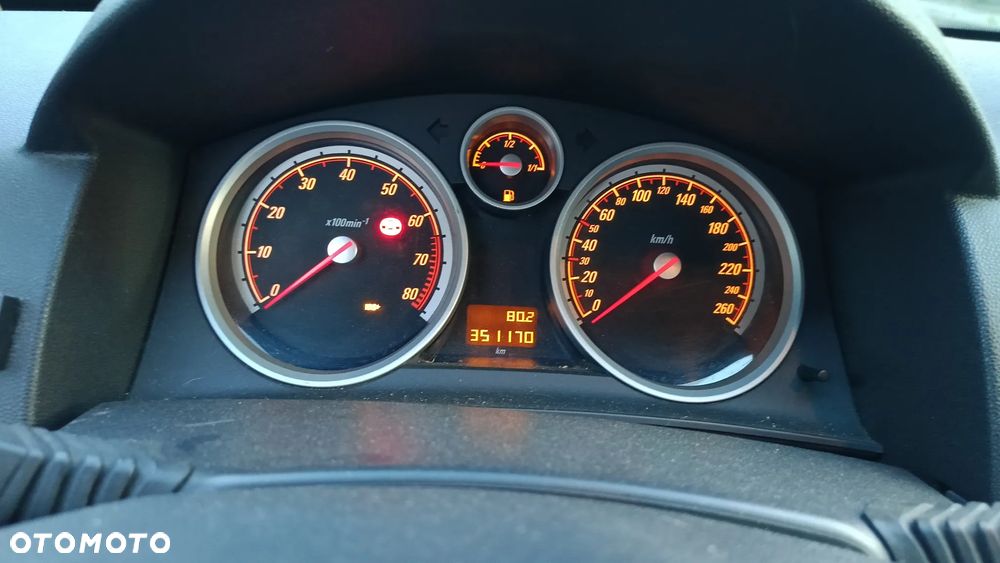 Opel Astra 2.0 Turbo Cosmo - 14