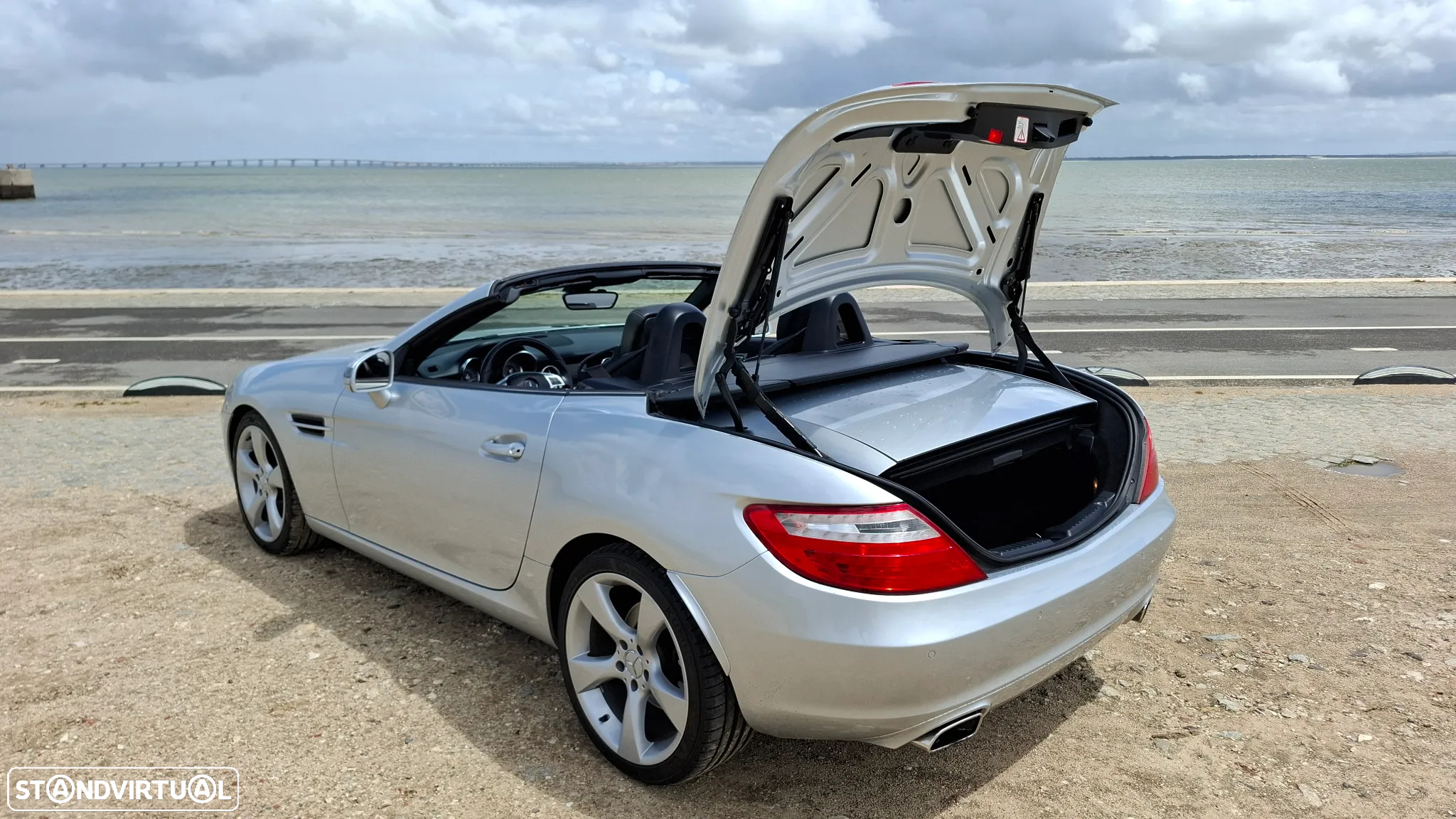 Mercedes-Benz SLK 200 (BlueEFFICIENCY) - 51
