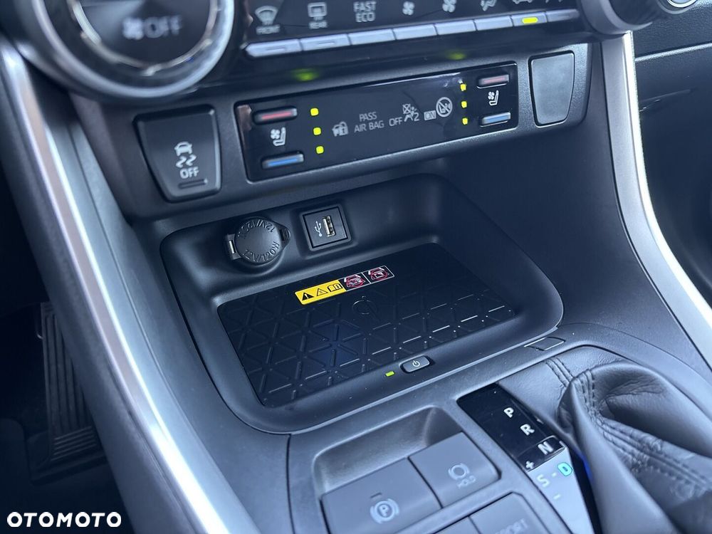 Toyota RAV4 2.5 Hybrid Executive 4x2 - 16