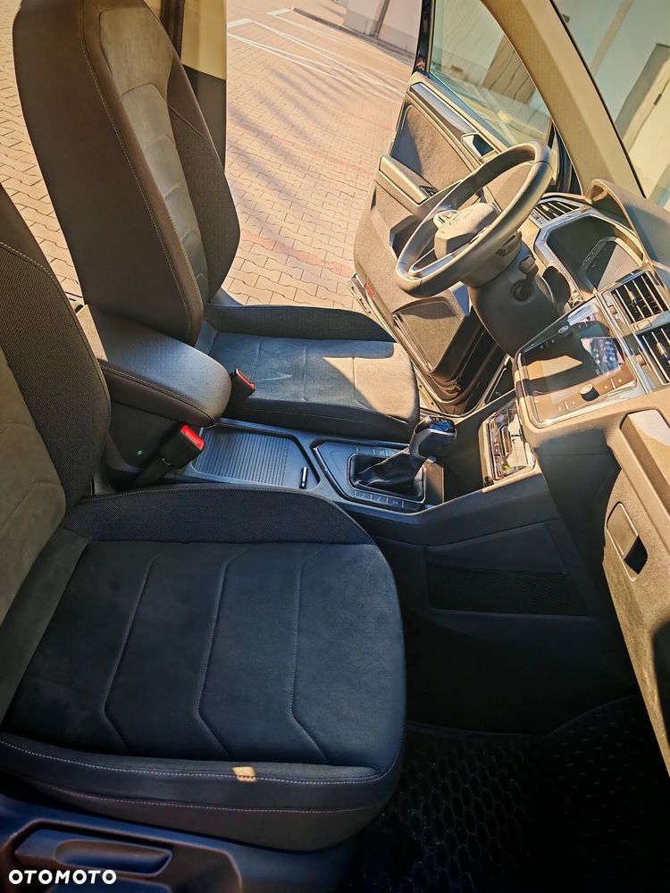 Volkswagen Tiguan 1.5 TSI EVO Elegance DSG - 34